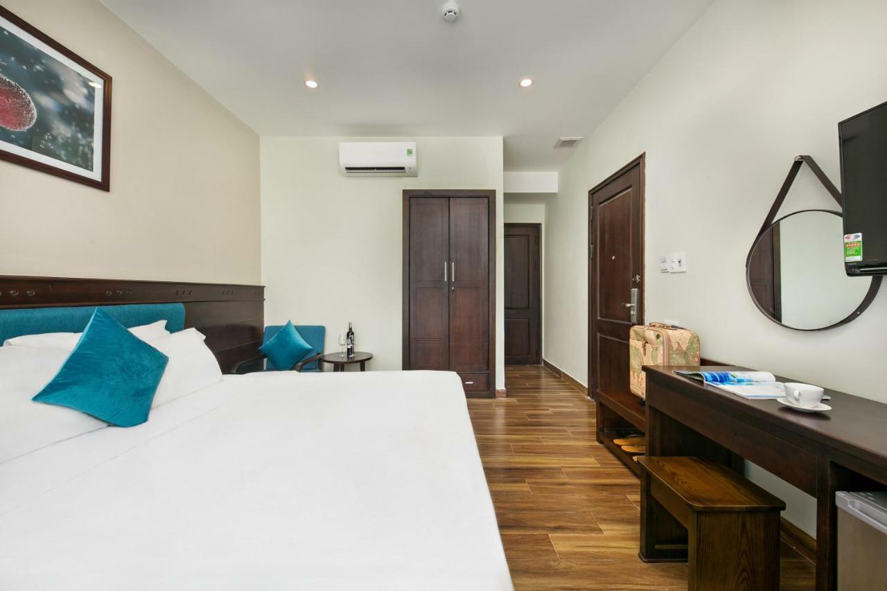 Celina Hotel & Apartment Đà Nẵng Exterior foto