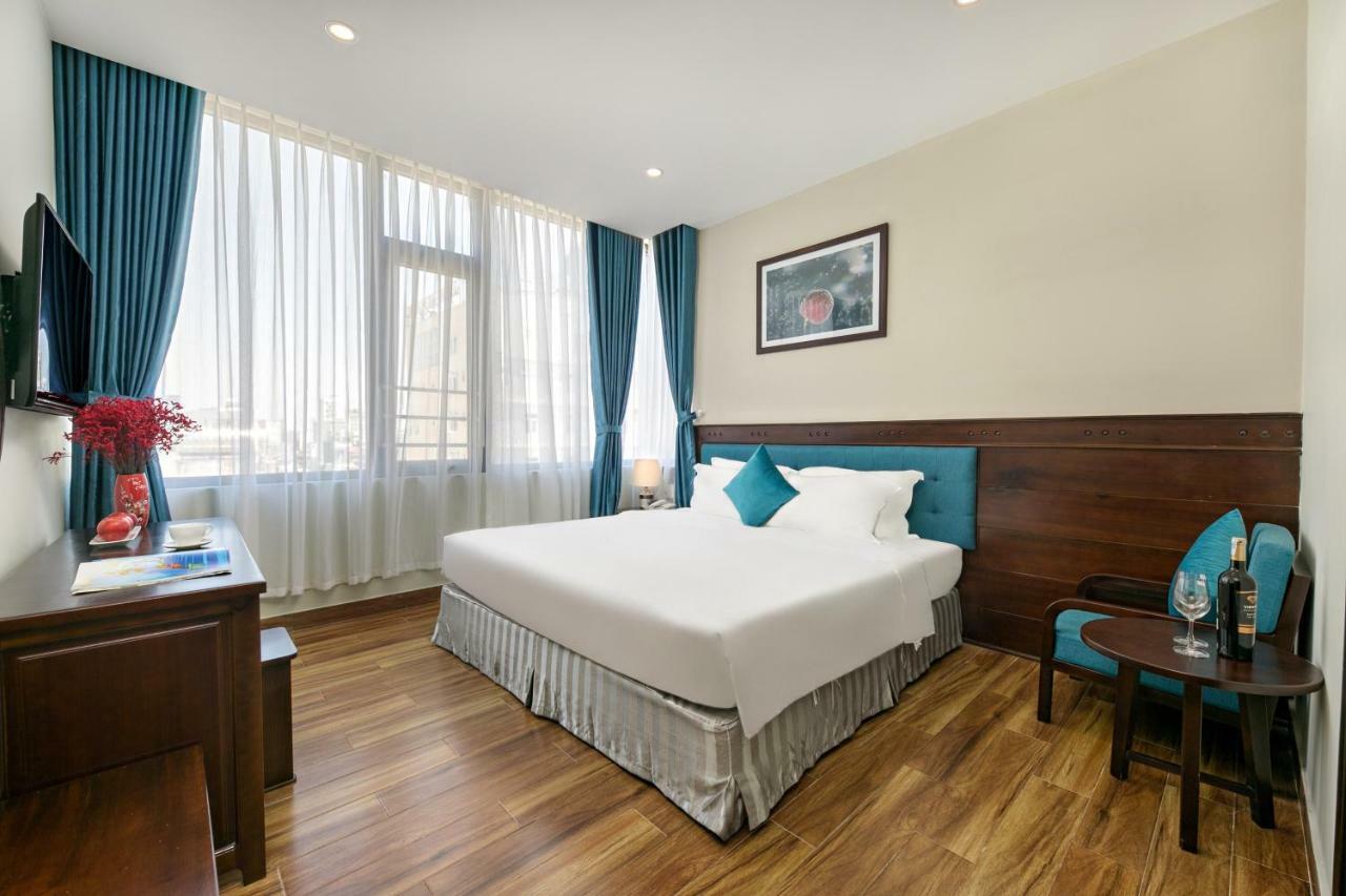 Celina Hotel & Apartment Đà Nẵng Exterior foto