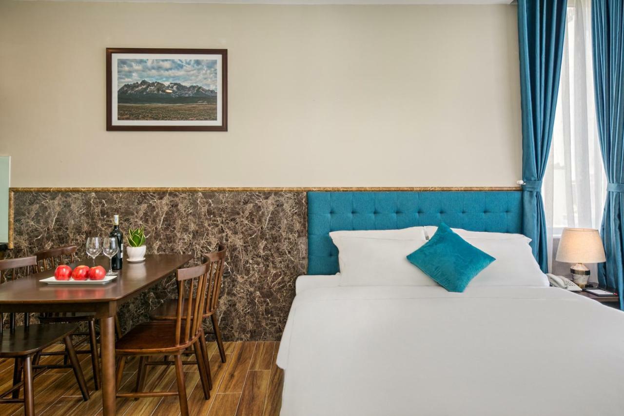 Celina Hotel & Apartment Đà Nẵng Exterior foto